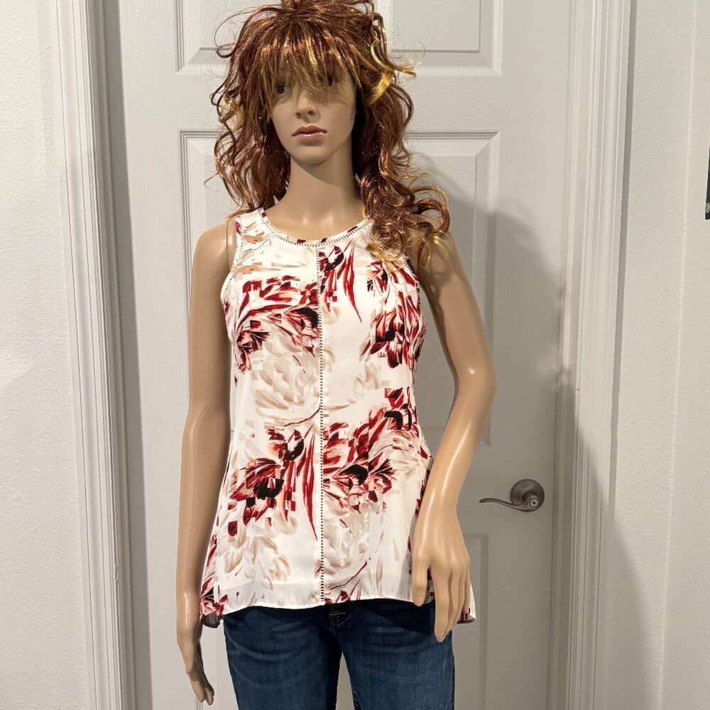 White House Black Market Floral Sleeveless Blouse Hi Lo Size XXS EUC